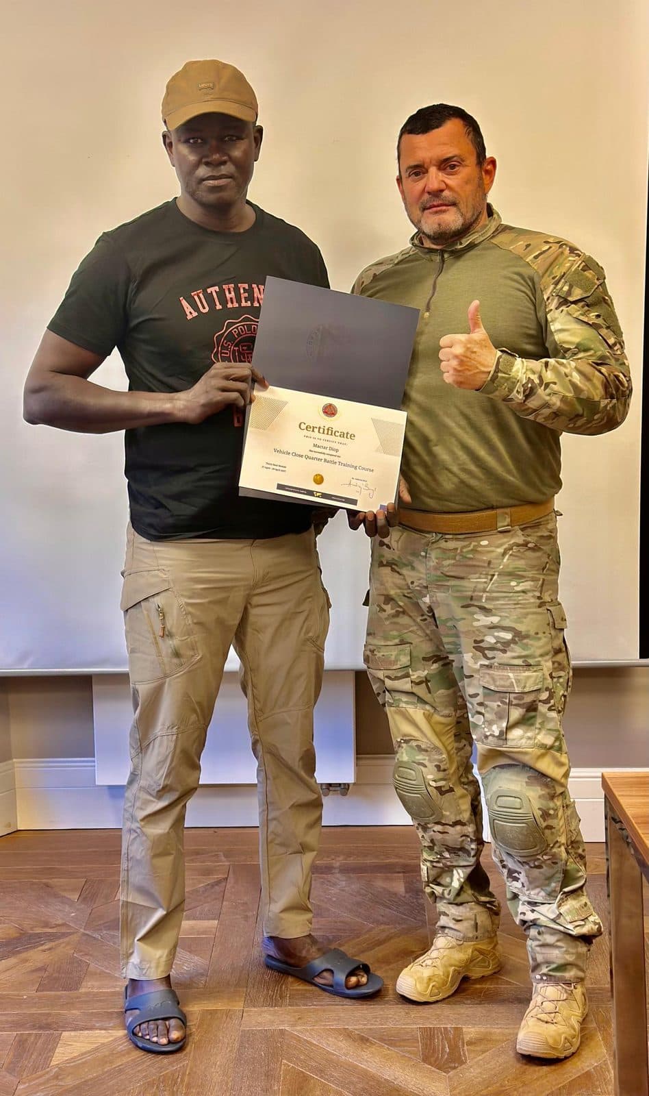 Certification « Vehicle Close Quarter Battle » remise à Mactar Diop